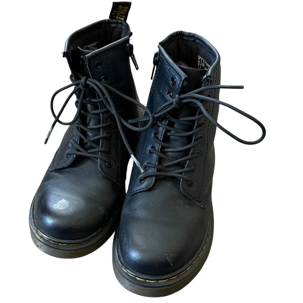 Kids Dr Martens Black Leather Combat‎ Boots Side Zip Lace Up Size 2 US